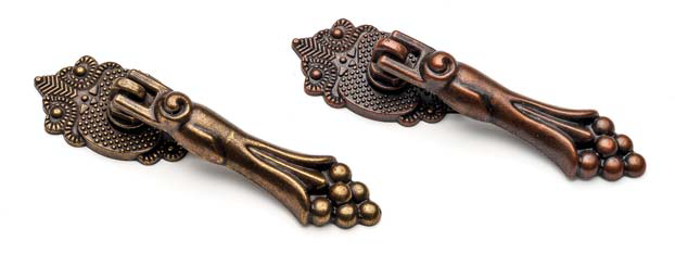 Мебельная ручка-капля TL 7.50011